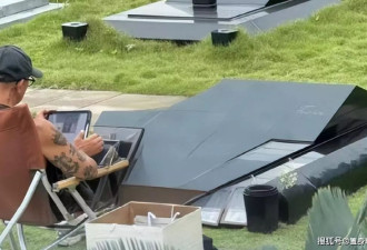 S家乱成一锅粥！唯独他护住了大S的尊严