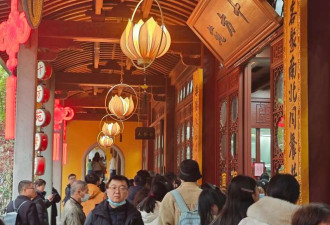 杭州灵隐寺辣椒酱贴警示 网民:出家人不打诳语