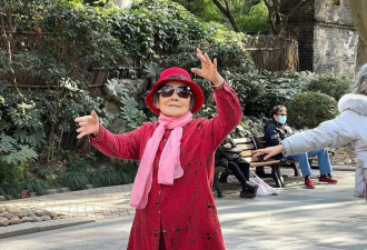 中国大妈最常见的3种死亡配色 俗气显老又掉价