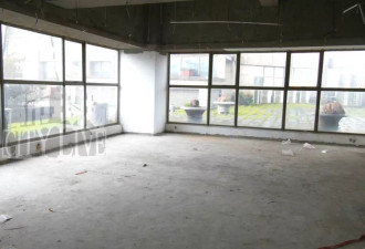 开发商爆改架空层吸金，小区居民称一直被蒙在鼓里