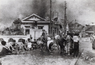 80年前，被原子弹摧毁的广岛和长崎