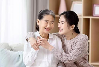 65岁大妈每天坚持吃水果 8年后突发中风？