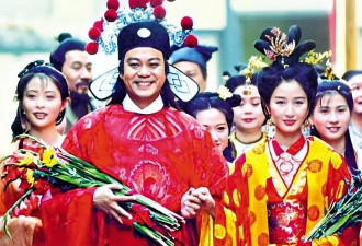 张家辉带妻子关咏荷看演唱会，同样的年纪关咏荷却呈现断崖式衰老