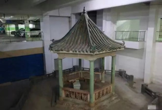 历史名贤纪念亭藏于小区地下车库？当地：原址保护
