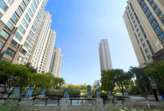 15万卖掉天津房子的年轻人，赔掉了10年