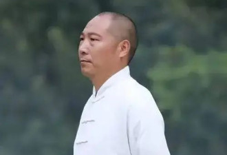 疯和尚释延鲁实名举报释永信 年收入超4亿 