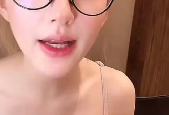 赵露思直播替经纪人求职：在我这儿已经没得干了反正