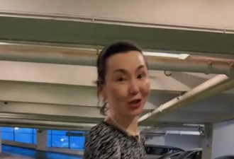 60岁张曼玉罕见露面，1分钟视频展示20多套穿搭！评论区叶童喊话→