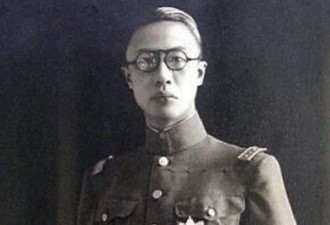 溥仪亲手剪了“它”！妃子们哀嚎