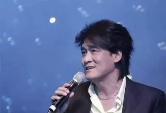 考古｜64岁周华健近照曝光！被嘲身材走样，和妻子同框像两辈人