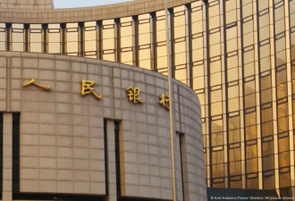 中国7月新发放贷款20年来首次下降