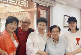 63岁董文华不再沉默，揭露当年被“雪藏”原因
