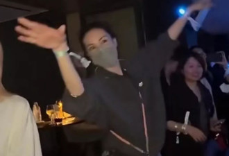 李荣浩演唱会，杨丞琳打扮可爱，陈妍希秀好身材