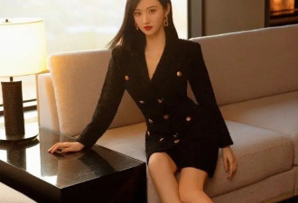 景甜黑裙露修长美腿，配黑丝或更显性感张力