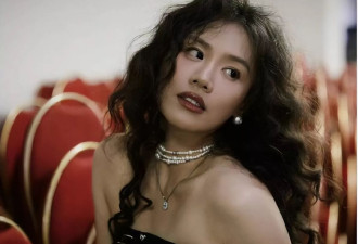 马思纯被赞地母系美人！她不光是肤白貌美大长腿