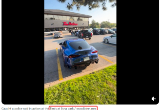 出事了! 万锦华人区Tim Hortons大批警方突袭围捕! 现场视频曝光
