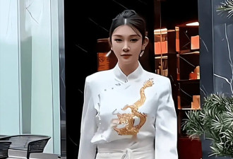 离婚7个月，杨子带23岁新女友李隽子住进豪宅，她到底什么来头？