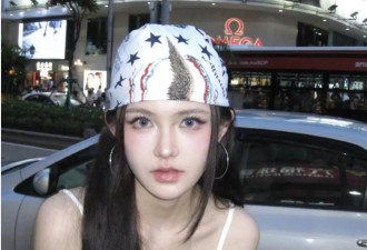 被封杀一年，小杨哥这次换老婆复出赚钱了