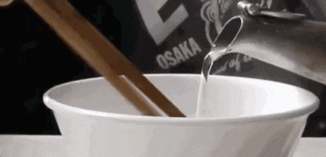 开水烫碗≠消毒！但仪式感满满