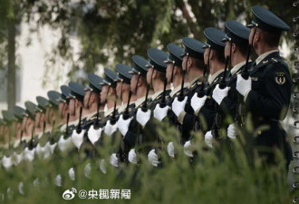 受阅官兵露灿烂笑容 9.3阅兵训练高清图发布