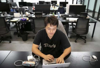 不与穷人辩论!天才疯子认罪 戳破2800亿泡沫