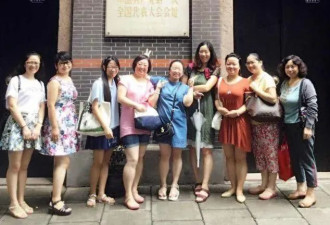 出生差点被扔掉 如今在美国当老师的我