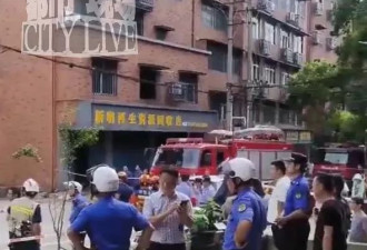“黄石发生房屋倒塌事故”：楼房在装修时发生部分垮塌