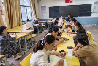 生源少了，小学老师都跑去教高中了
