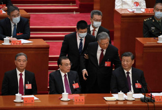 习近平为何发起大清洗?毛泽东和斯大林也许能回答