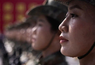 93阅兵普习同框 德国外长隔空指着鼻子骂