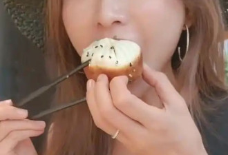林志玲“吃播”上线：狂吸泡面 狂炫生煎