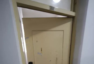 学生办SIM卡或看广告才能开宿舍门？高校回应了