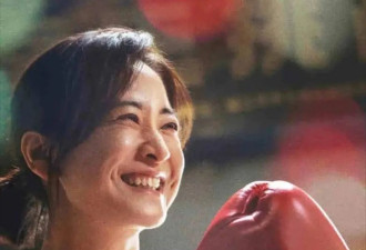 被综艺"开除","消失"1年后,贾玲官宣喜讯全网恭喜
