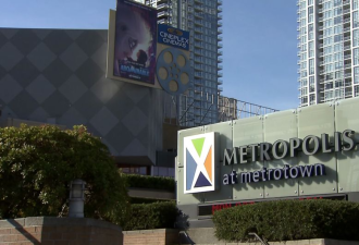 Metrotown购物中心刺杀女友 他被判二级谋杀罪