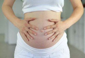 11岁女童突在家生下婴儿!"没发现女儿怀孕"失职爸妈被捕