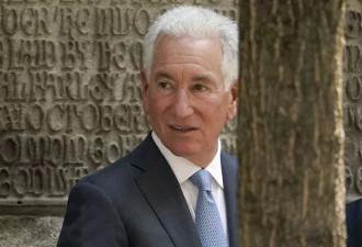 马克龙的反击：硬刚美、以、意三国