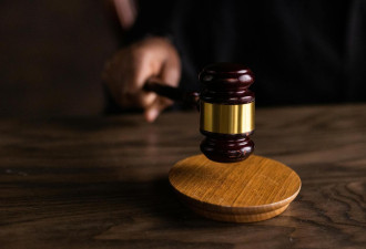 锁定退休金 中国籍男子靠这招一周骗走30多万