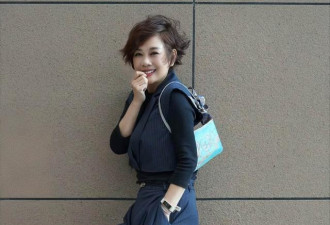 香港知名女星减肥成功晒事业线,住两千尺北京豪宅