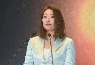 媒体专访宗馥莉：我不会因为风波改变方向....