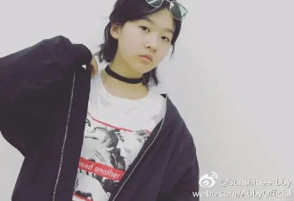 靠“丑”闯入内娱，女孩们熬到了第十年