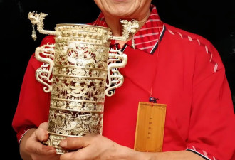 王文澜：与倪萍离婚被骂20年，儿子尊重他