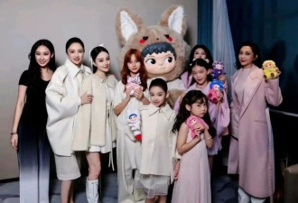 星二代走秀引热议！李小璐甜馨、董璇小酒窝母女亮眼