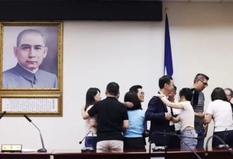 台湾内阁改组 赖清德换人会换路线吗？