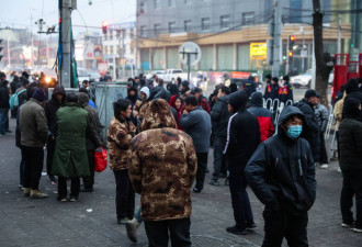 北京最大零工市场挤爆 曝打工人求生惨况