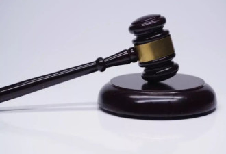 妻子交叉摆厨具 精神分裂丈夫认为被“加害”将其掐死