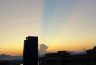 "这是传说中的鹊桥吗?"杭州上空这一幕看呆很多人