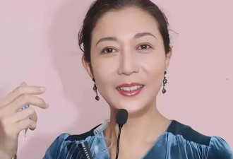 香港亚姐冠军女儿叛逆与同性结婚,母女关系成谜..