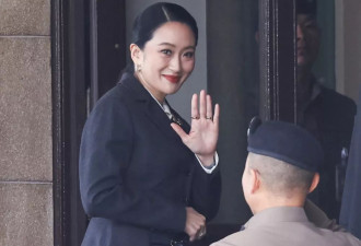 泰国女总理佩通坦被罢免，政局为何难以走出动荡？