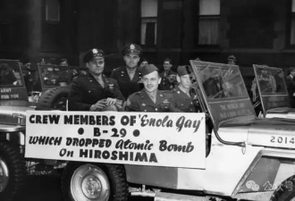 80年前 他驾驶B-29轰炸机向日本投下原子弹