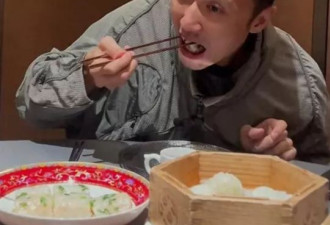 谢霆锋一家三口过七夕,89岁谢贤难得摘下墨镜,老得认不出!
